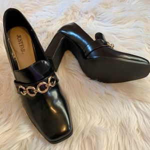 Helena Loafer Pump